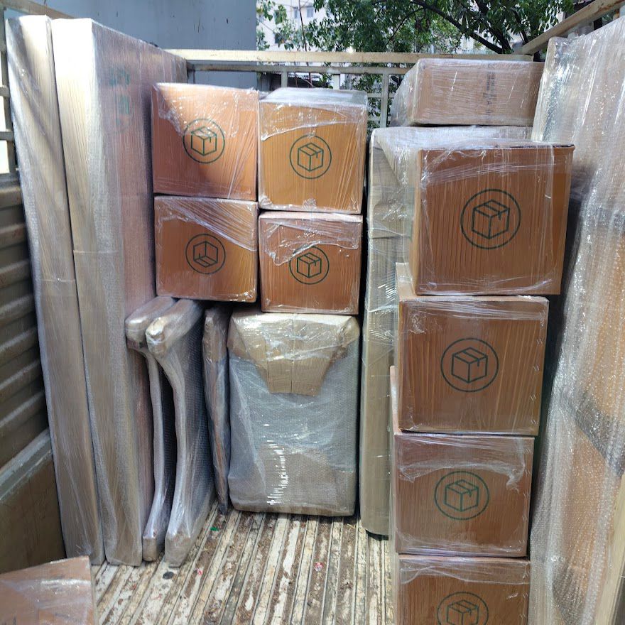 Branded Swaraj Prime moving cartons loaded inside truck for relocation